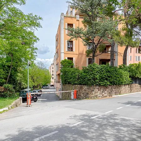 Secret - Comfort And Parking Apartman Arenzano