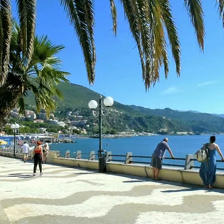 Secret - Comfort And Parking Arenzano